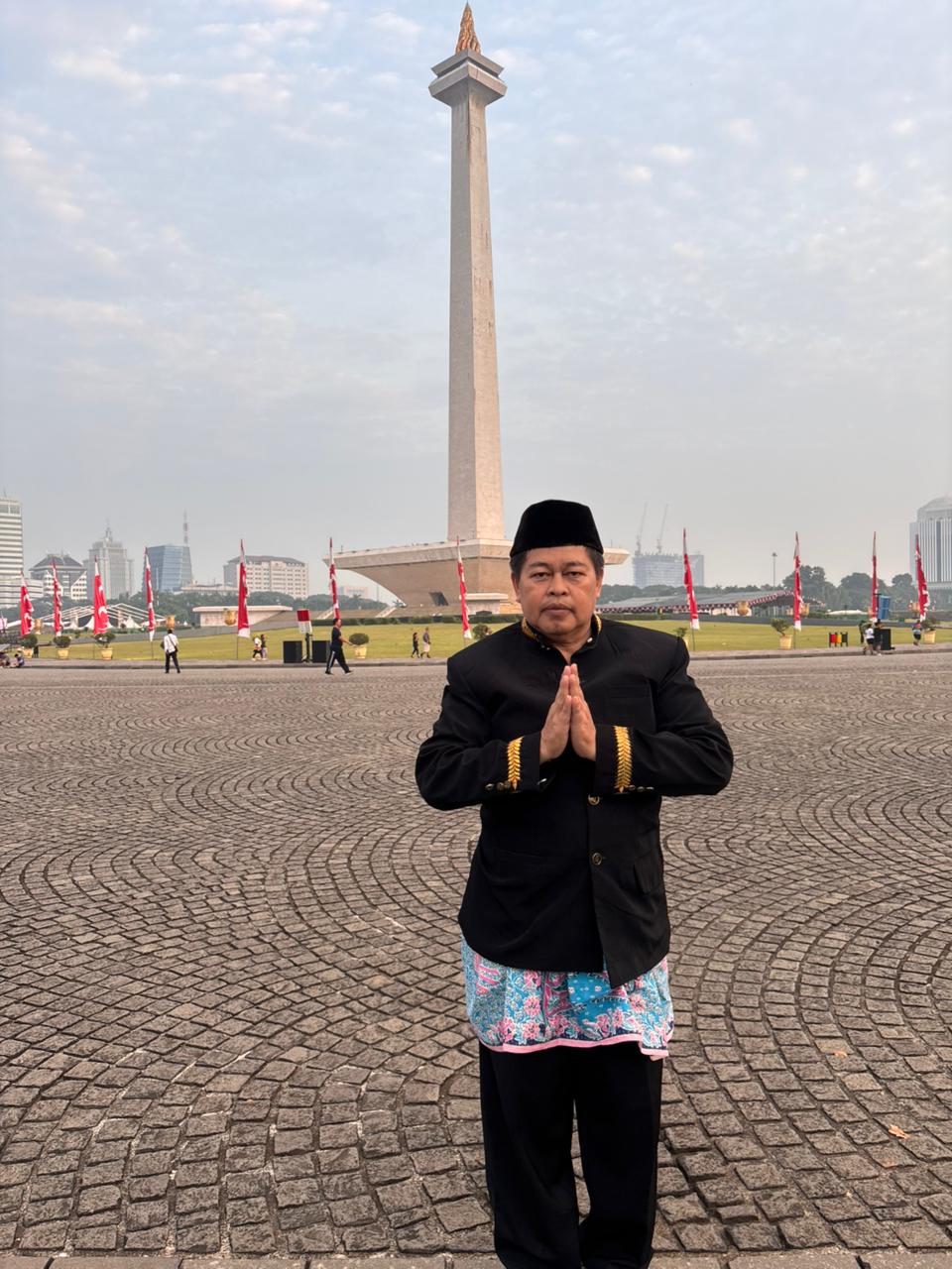Camat Pasar Rebo Hadiri Upacara HUT ke-498 Kota Jakarta di Monas: Mengusung Tema “Kota Global dan Berbudaya”